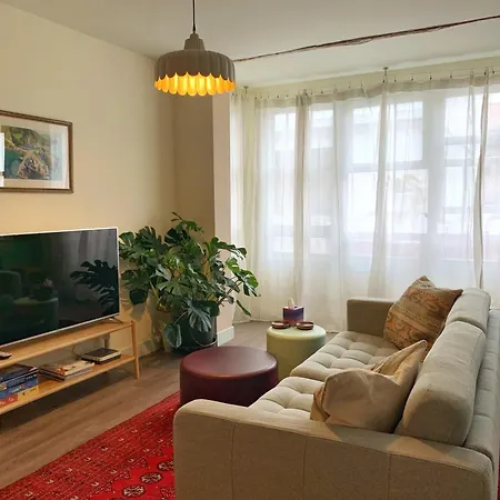 Charming Flat In Historic Centre By Santa Maria * Bermeo