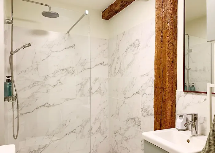 Charming Flat In Historic Centre By Santa Maria Apartamento